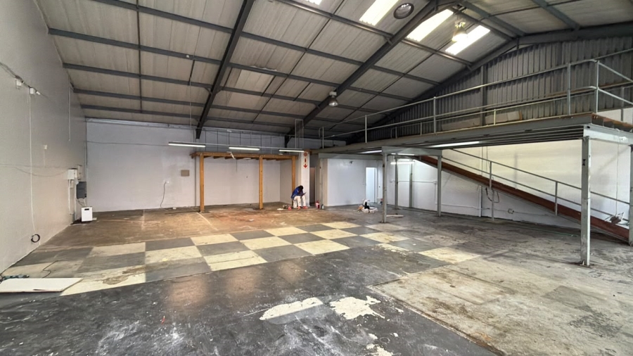 To Let Commercial Property for Rent in Brackenfell Central Western Cape